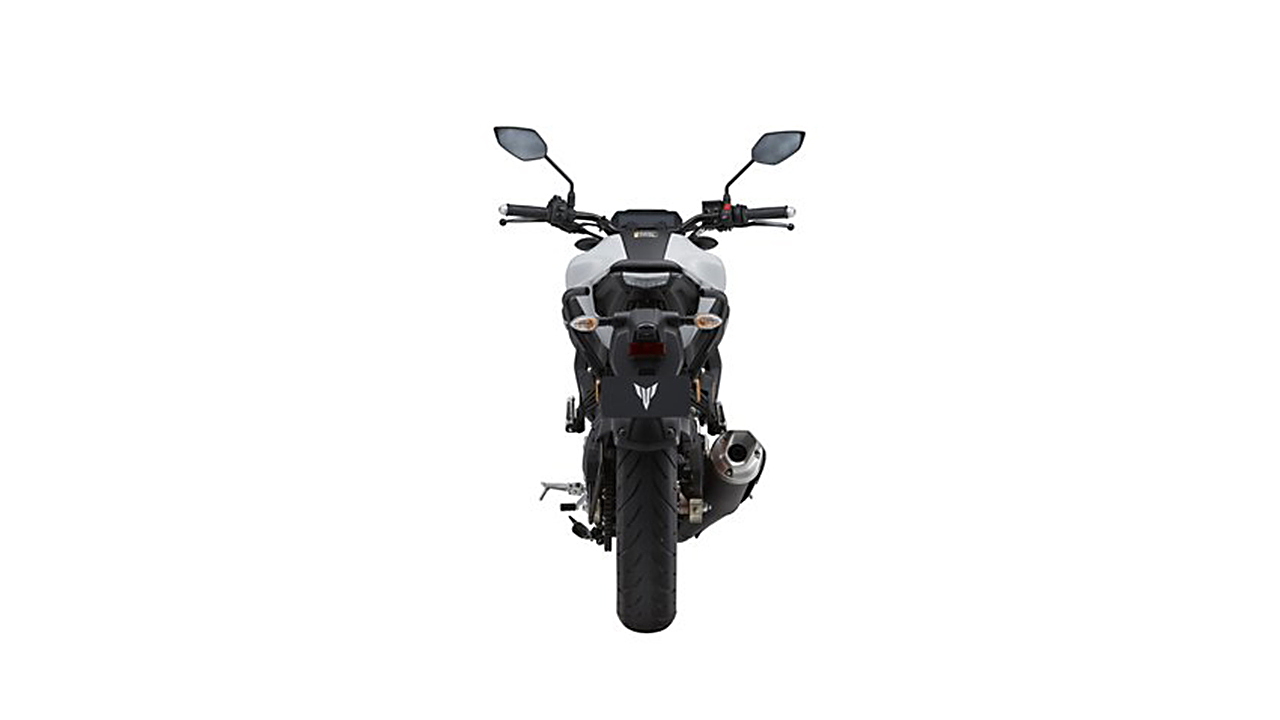 Yamaha mt store 15 back look