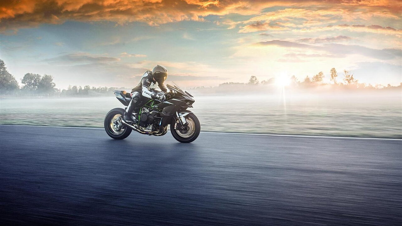 Kawasaki ninja h2r online top speed price