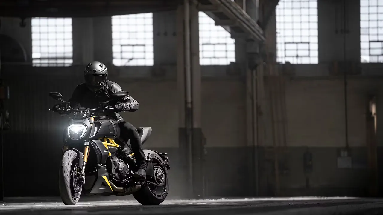 Ducati Diavel 1260 S Black and Steel edition: Image Gallery Ducati Diavel 1260 S Black and Steel edition: Image Gallery