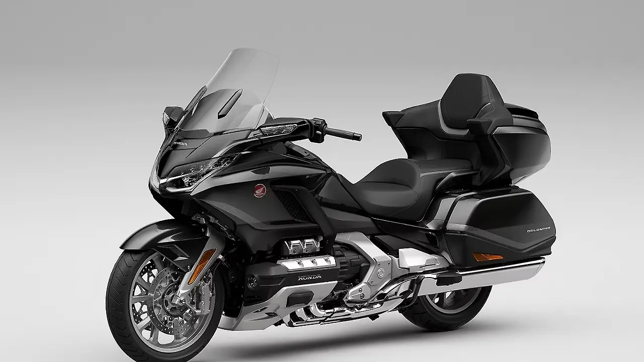 2021 Honda Gold Wing Tour BS6 launched in India at Rs 37,20,342 2021 Honda Gold Wing Tour BS6 launched in India at Rs 37,20,342