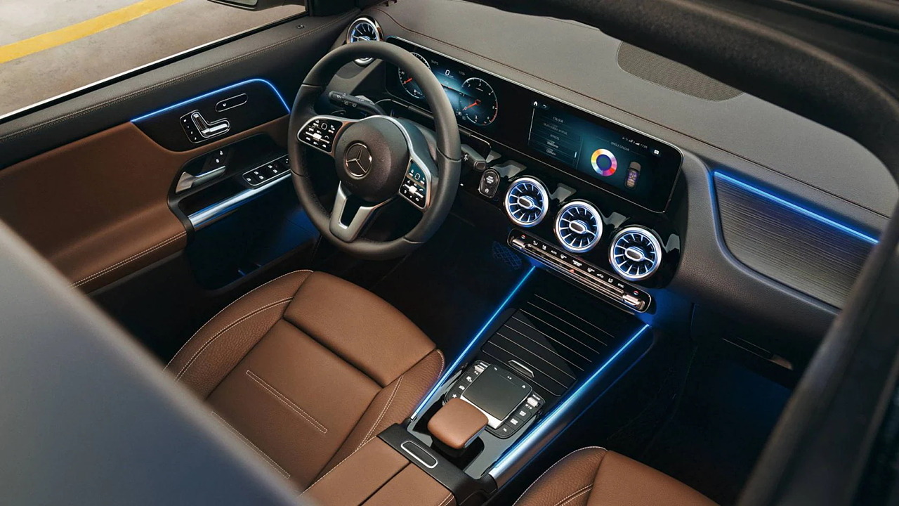 2021 Mercedes-Benz GLA - Is this infotainment enough? - CarWale