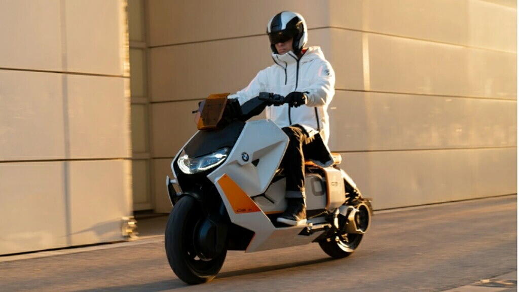BMW CE-04 electric scooter to be launched on 7 July 2021