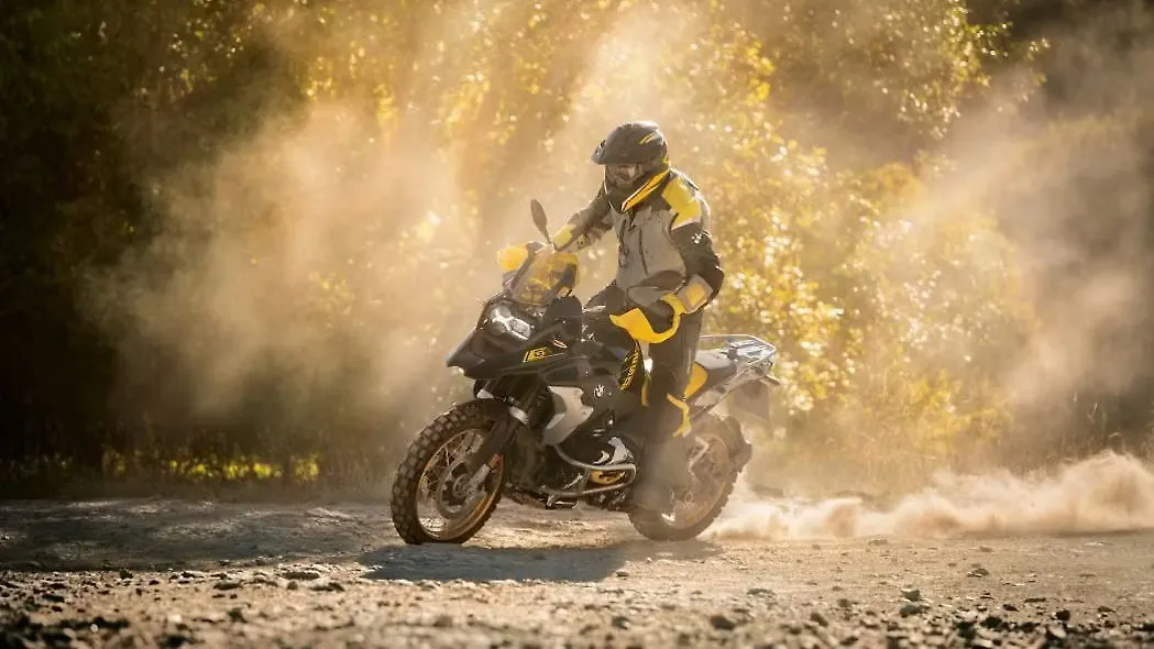 BMW R 1250 GS BS6 deliveries commence in India BMW R 1250 GS BS6 deliveries commence in India