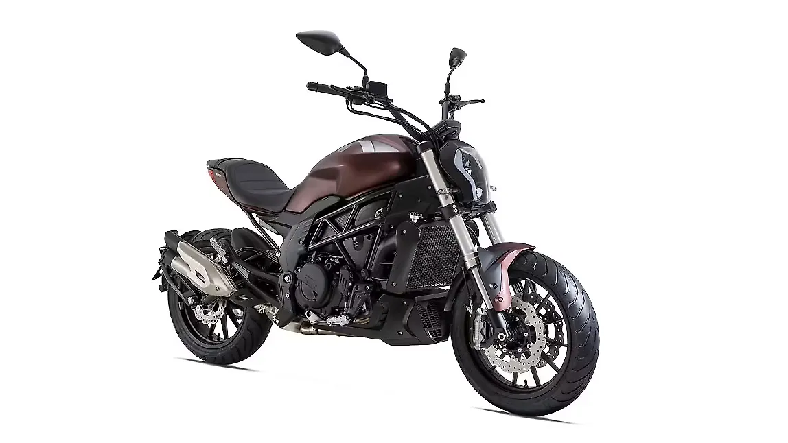 Benelli 502C mid-size cruiser launched; priced at Rs 4.98