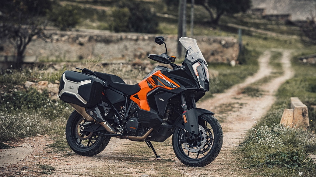 Ktm adventure cheap 1290 price