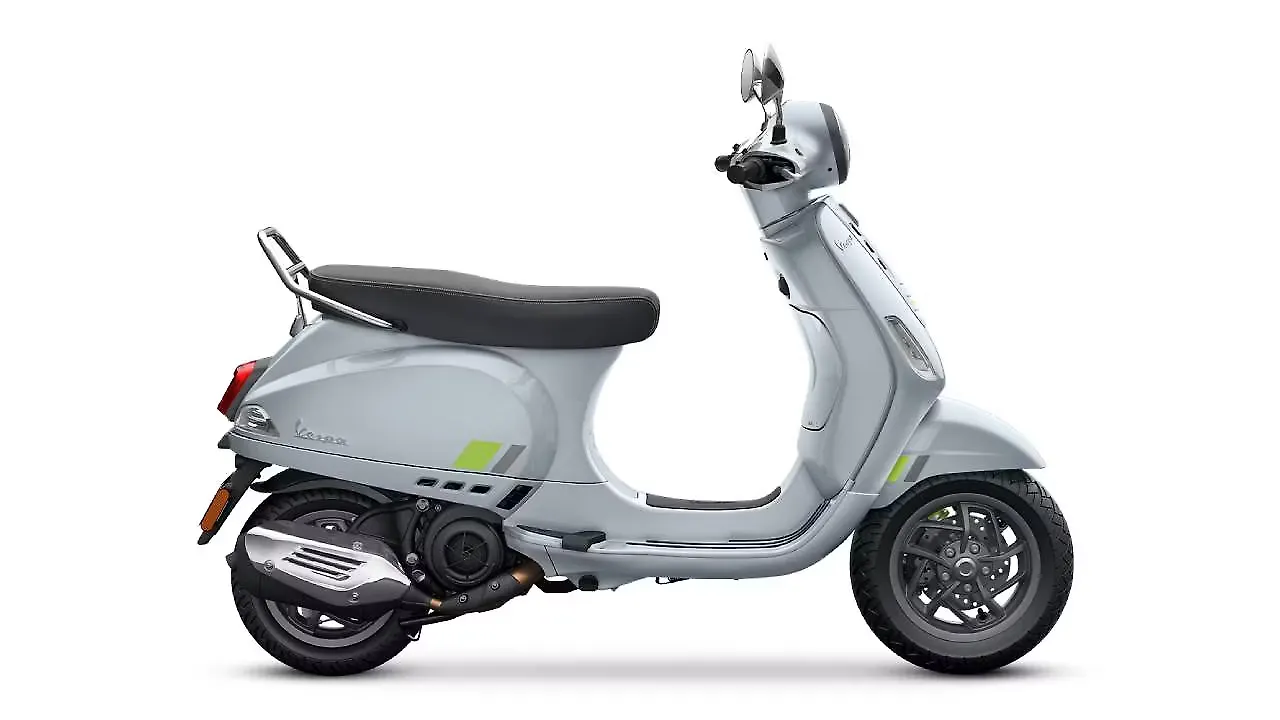 Vespa 150 Price Mileage, Images, Colours BikeWale