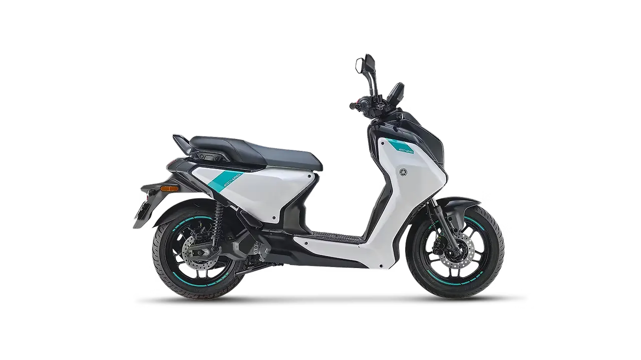 Yamaha EC 06 — Bluish White
