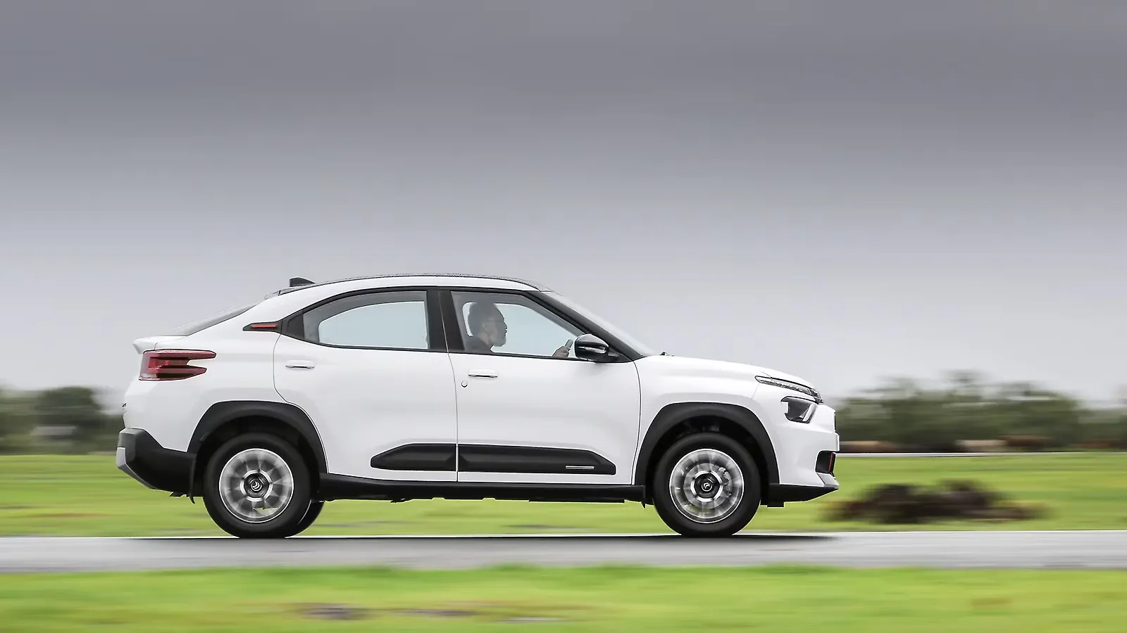 Citroen Basalt Right Side View Citroen Basalt Right Side View
