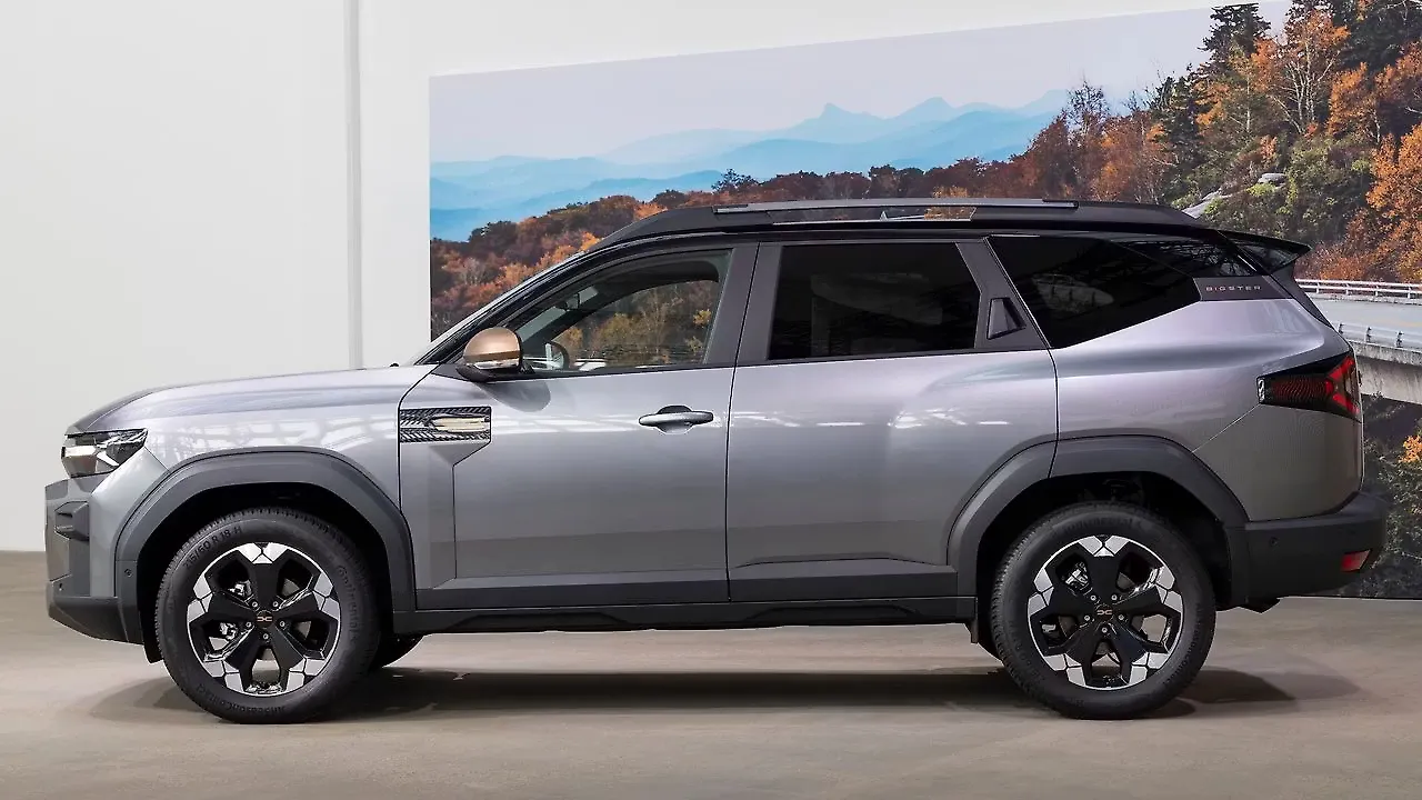 India-bound Dacia Bigster makes global debut - CarWale