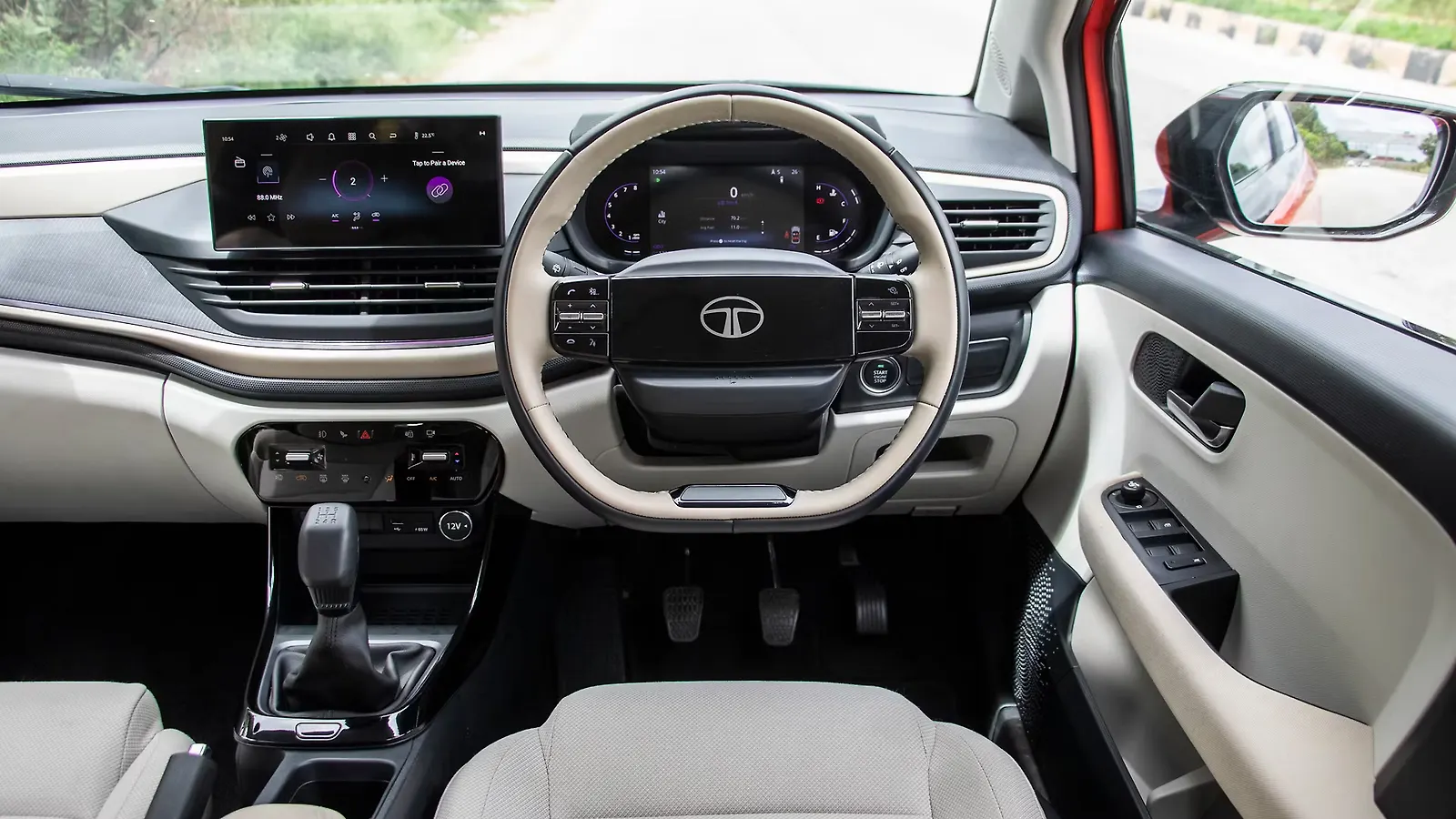 Tata Altroz Dashboard Tata Altroz Dashboard