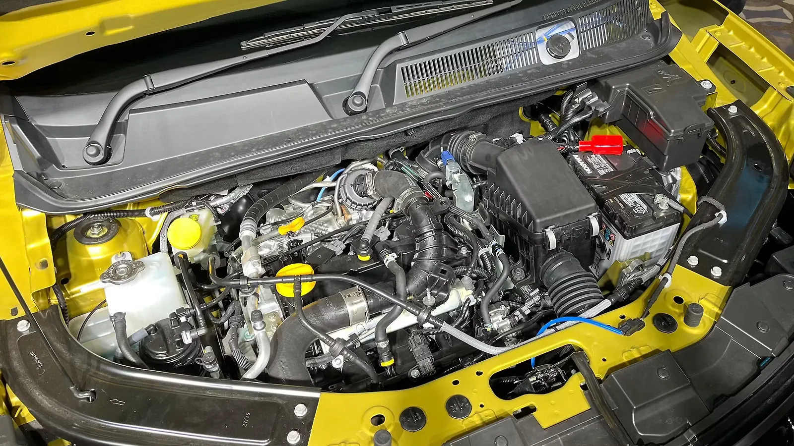 Renault Kiger Facelift Technical Specs, Mileage Detailed - CarWale