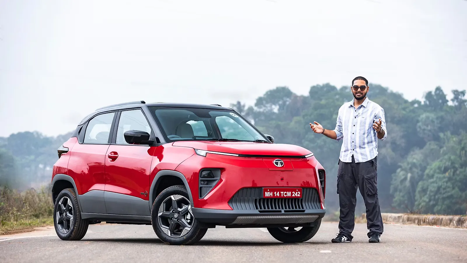 Tata Punch EV Right Front Three Quarter