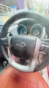 Mahindra XUV500 W8 [2015-2017]