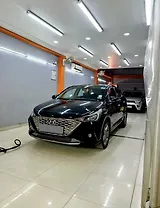 Hyundai Verna SX 1.5 MPi Hyundai Verna SX 1.5 MPi