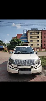Mahindra XUV500 W8 AWD