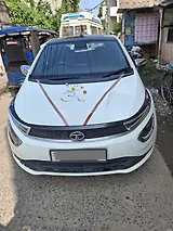 Tata Altroz XZ Urban Petrol