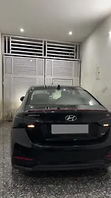 Hyundai Verna SX (O)1.6 VTVT Hyundai Verna SX (O)1.6 VTVT