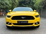 Ford Mustang GT Fastback 5.0L v8