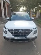 Hyundai Venue S Plus 1.2 Petrol