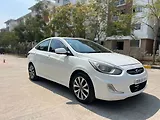 Hyundai Verna Fluidic 1.6 CRDi SX