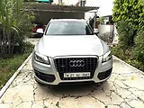 Audi Q5 2.0 TDI quattro Audi Q5 2.0 TDI quattro