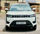 Mahindra XUV300 W6 1.2 Petrol AMT [2021]