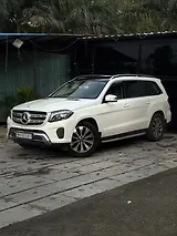 Mercedes-Benz GLS 400 4MATIC Mercedes-Benz GLS 400 4MATIC