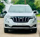 Mahindra Old Generation XUV700 AX 5 Petrol MT 5 STR [2021]