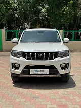 Mahindra Scorpio N Z4 Diesel MT 2WD 7 STR Mahindra Scorpio N Z4 Diesel MT 2WD 7 STR