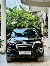 Toyota Fortuner 2.8 4x2 MT [2016-2020]