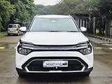 Kia Carens Prestige 1.4 Petrol MT 7 STR