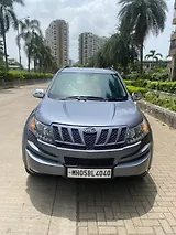 Mahindra XUV500 W8