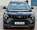 Mahindra XUV 3XO AX7 Diesel 1.5L Turbo Manual Dual Tone Mahindra XUV 3XO AX7 Diesel 1.5L Turbo Manual Dual Tone