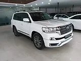 Toyota Land Cruiser LC 200 VX Toyota Land Cruiser LC 200 VX