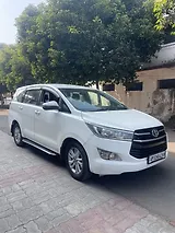 Toyota Innova Crysta 2.4 G 7 STR [2016-2017]