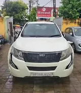 Mahindra XUV500 W8 [2015-2017]