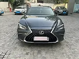 Lexus Old Generation ES 2018 300h Luxury