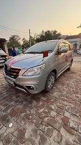 Toyota Innova 2.5 GX BS IV 7 STR Toyota Innova 2.5 GX BS IV 7 STR