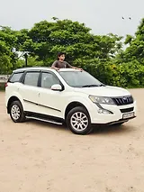 Mahindra XUV500 W10 1.99