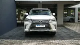 Lexus LX 570 V8 AT