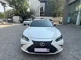 Lexus Old Generation ES 2018 300h Luxury Lexus Old Generation ES 2018 300h Luxury