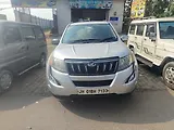 Mahindra XUV500 W6