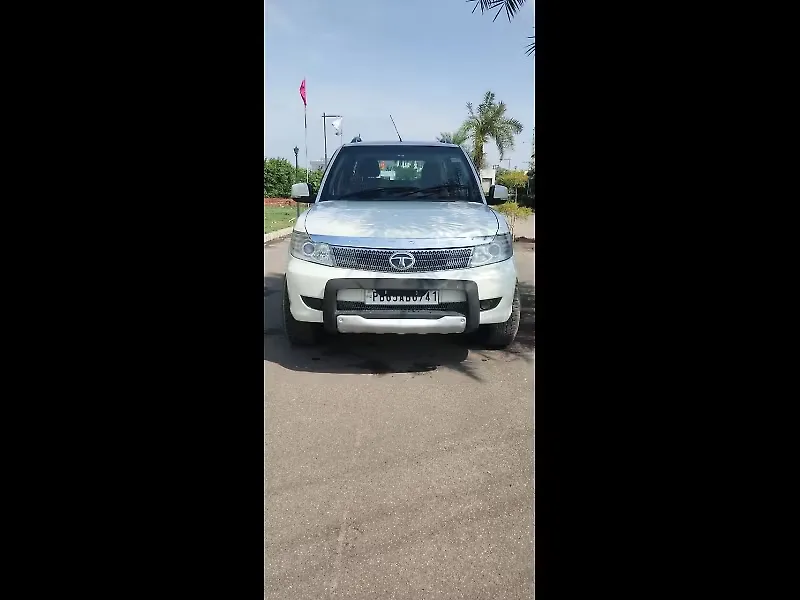 2014 Tata Safari 2.2 LX 4x2 1