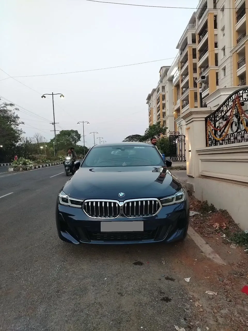 2024 BMW 6-Series GT 620d M Sport Signature 1