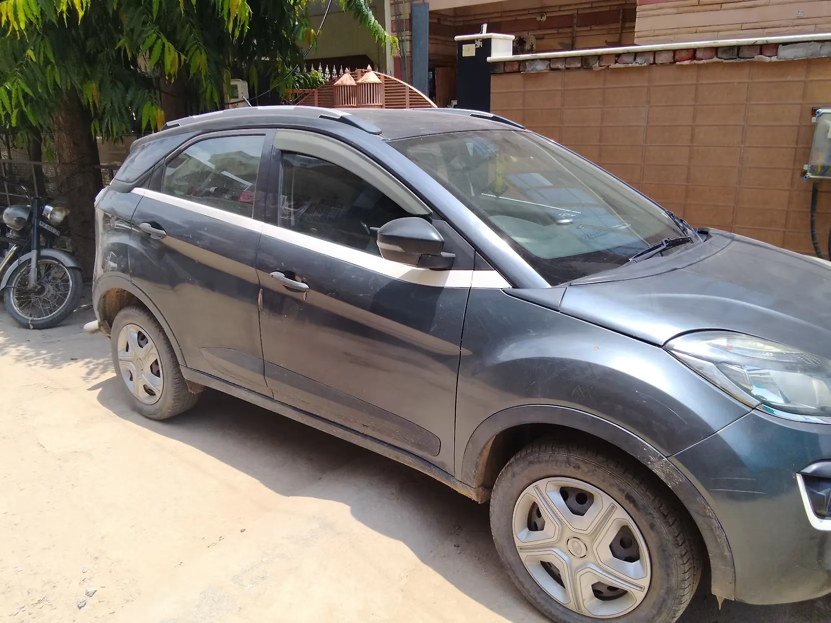 2019 Tata Nexon XM 1