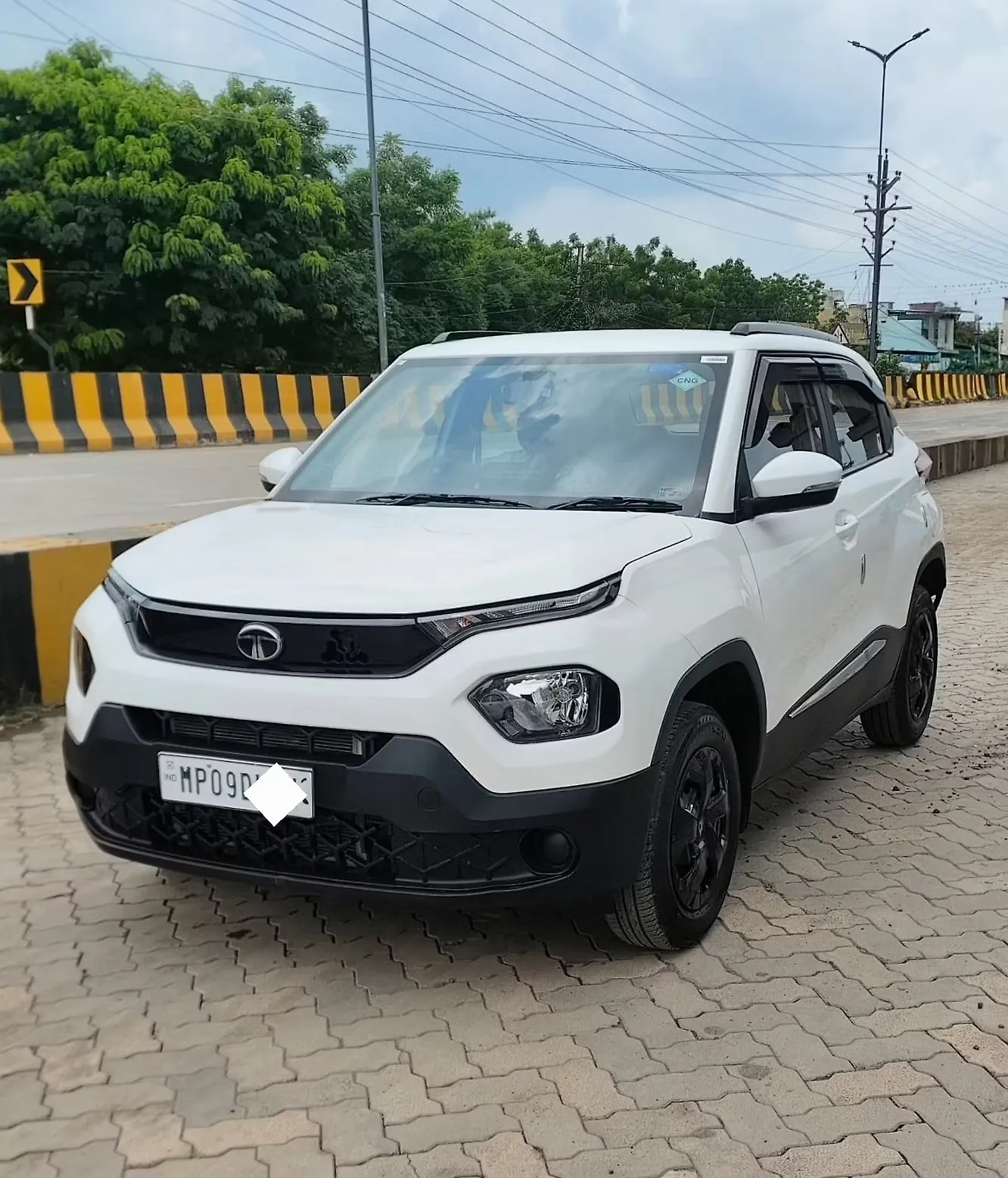 2024 Tata Punch Adventure (S) 1