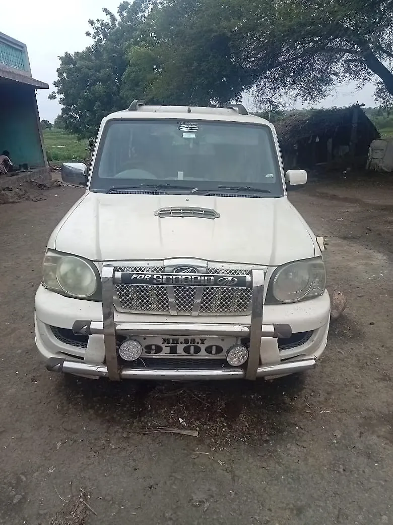 2012 Mahindra Scorpio SLE BS-III 1