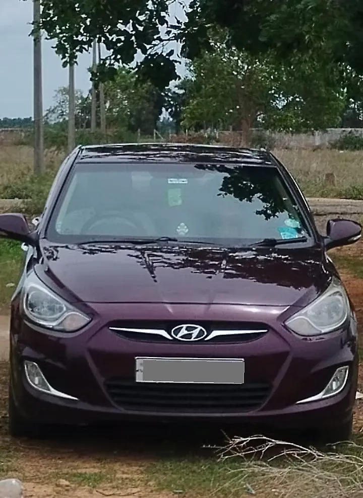 2013 Hyundai Verna Fluidic 1.6 CRDi SX 1