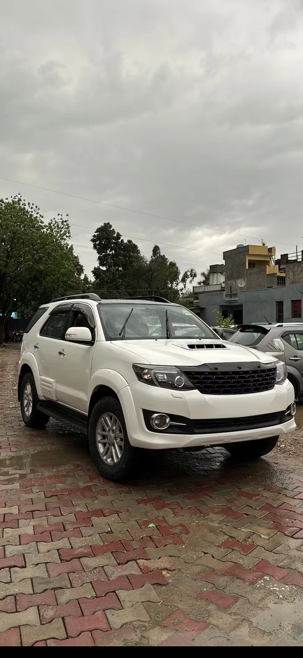 2014 Toyota Fortuner 3.0 4x2 MT 1