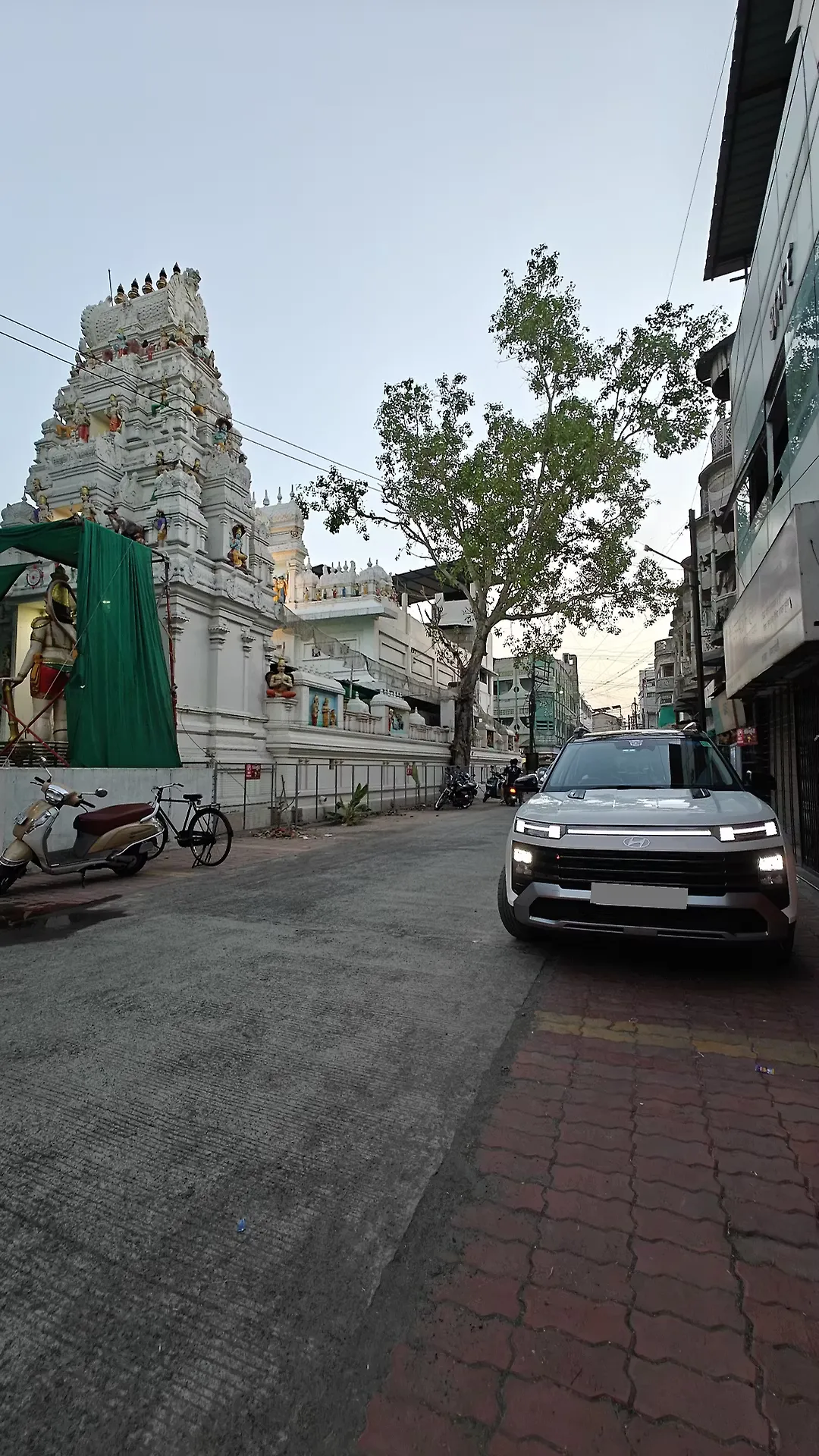 2025 हुंडई अल्काज़ार Signature 1.5 Petrol DCT 6STR [2024-2025] 1